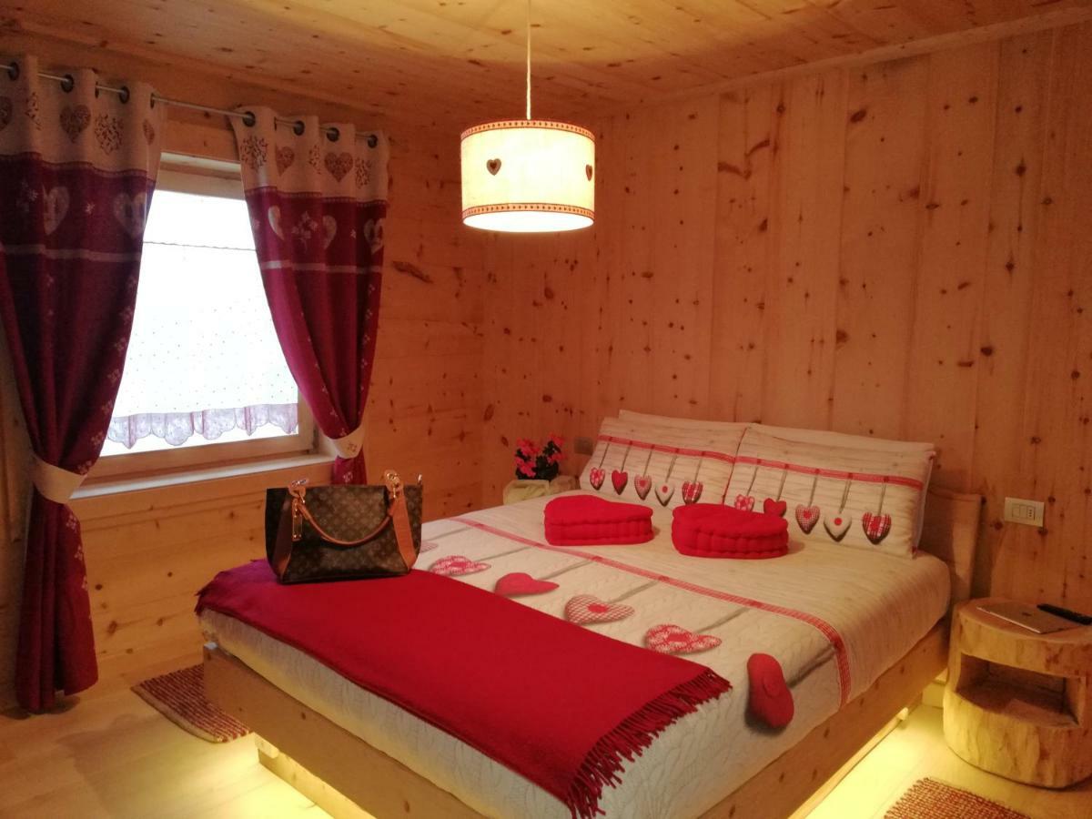 Al Bait Del Legn Apartment Bormio Ngoại thất bức ảnh